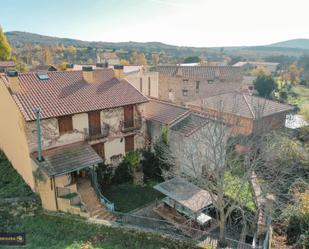 Vista exterior de Casa o xalet en venda en La Serna del Monte amb Calefacció, Jardí privat i Terrassa