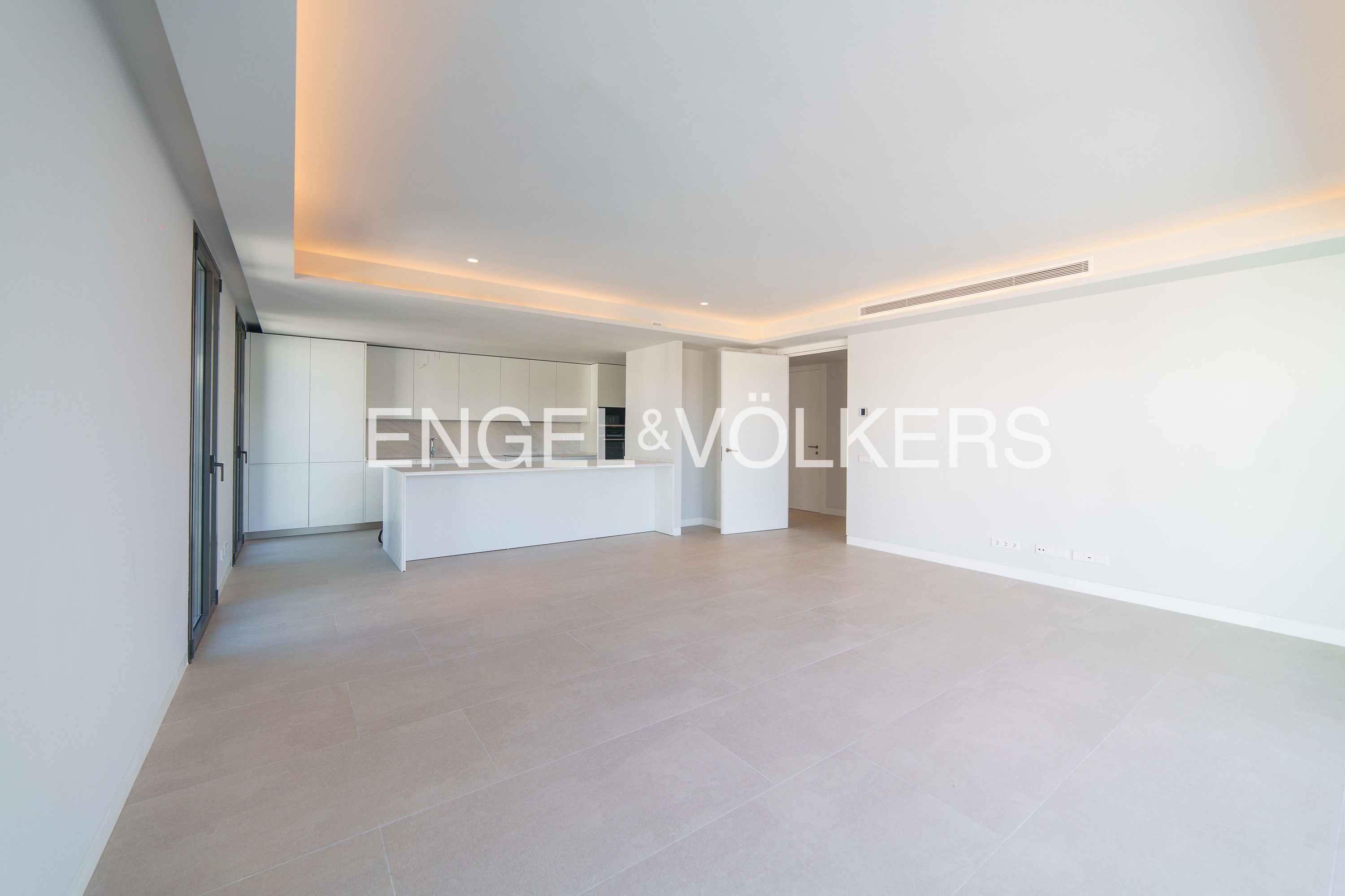 Sala d'estar de Apartament en venda en El Puerto de Santa María amb Aire condicionat, Calefacció i Jardí privat