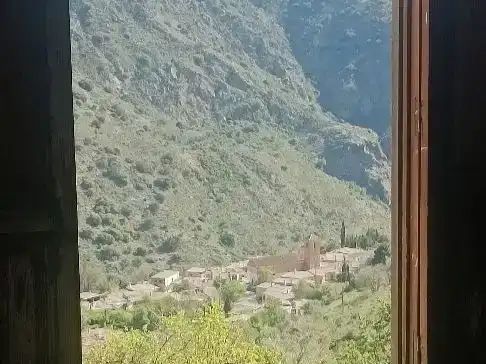 Vista exterior de Casa adosada en venda en La Taha amb Aire condicionat, Traster i Balcó