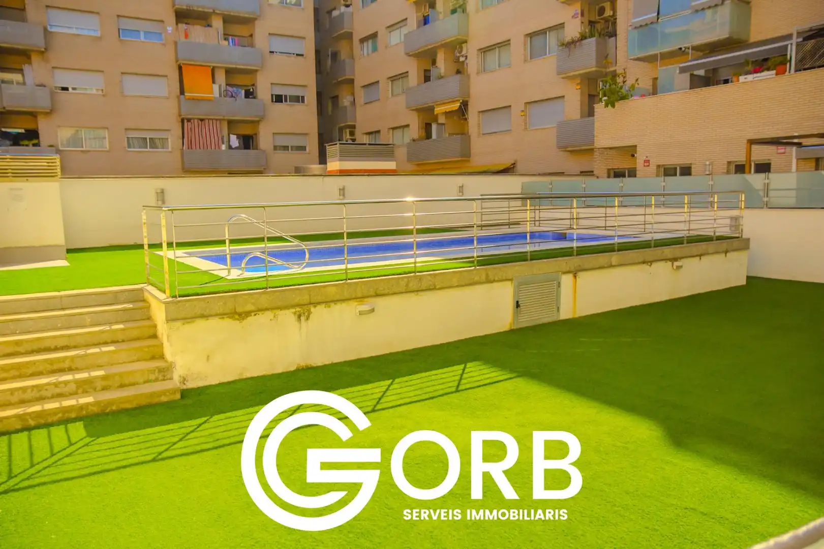 Swimming pool of Flat for sale in Mataró  with Air Conditioner, Heating and Private garden