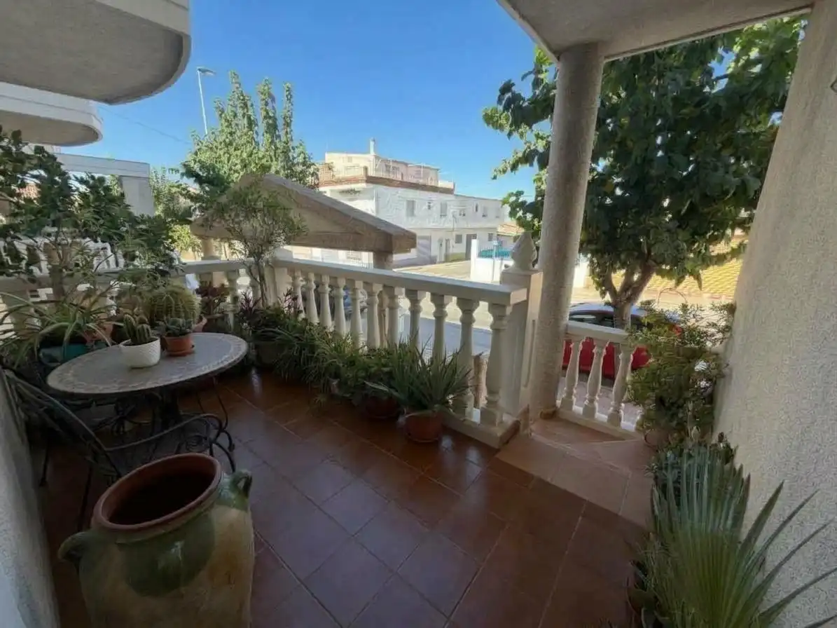 Adossat amb terrassa en venda a Casco Urbano, imagen 43