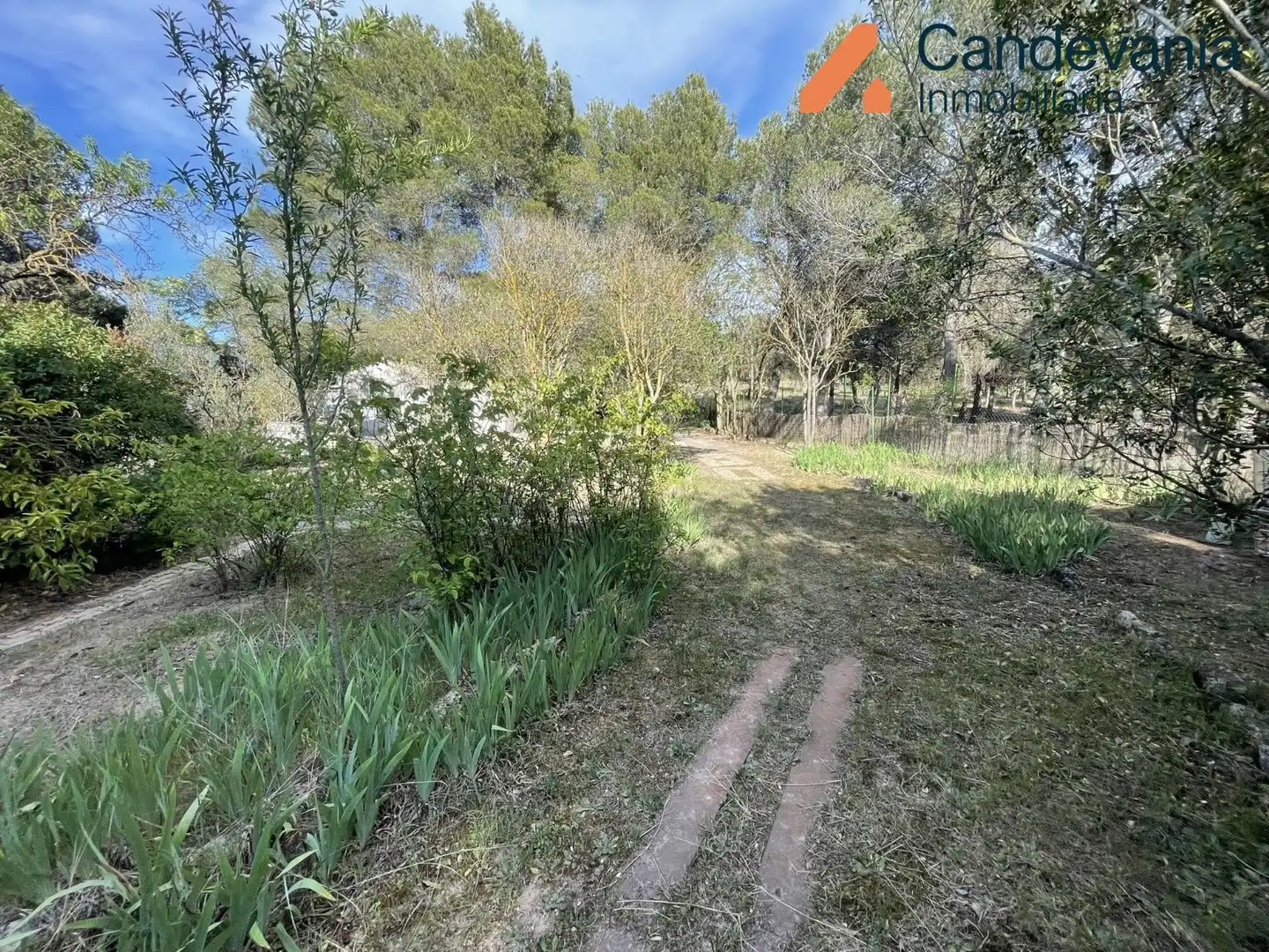 Finca rústica en venta en Zuera con Jardín privado