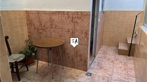 Foto 4 de Casa adosada en venta en Castillo de Locubín, Jaén