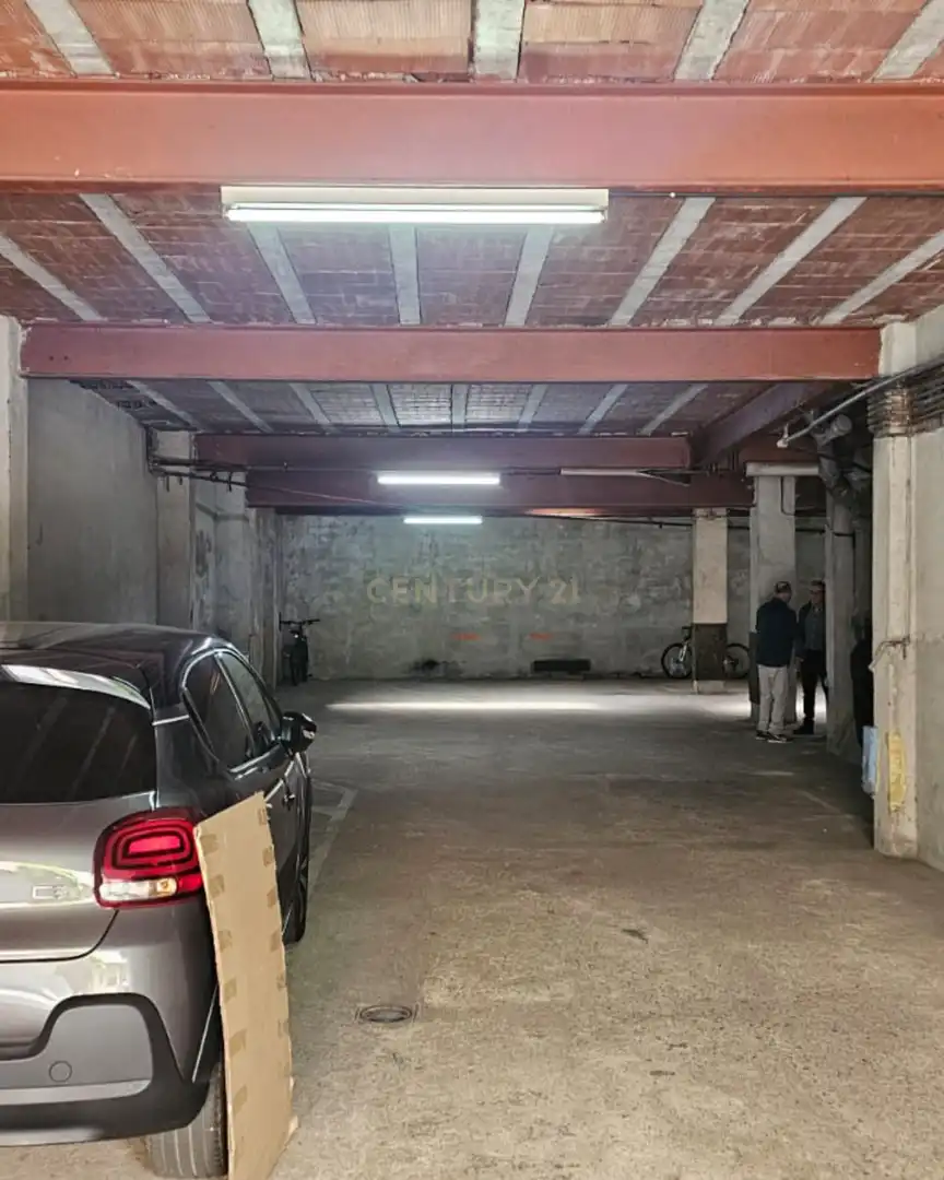 Aparcament de Edifici en venda en Polinyà