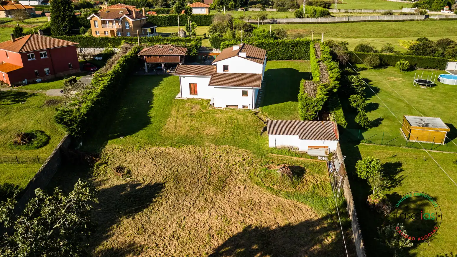 Casa o xalet en venda en Villaviciosa amb Jardí privat i Traster
