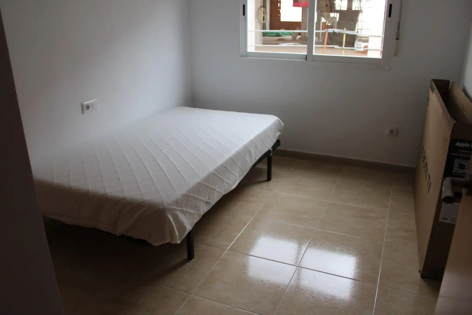 Habitación de Dúplex de alquiler en Beniarjó con Terraza y Amueblado