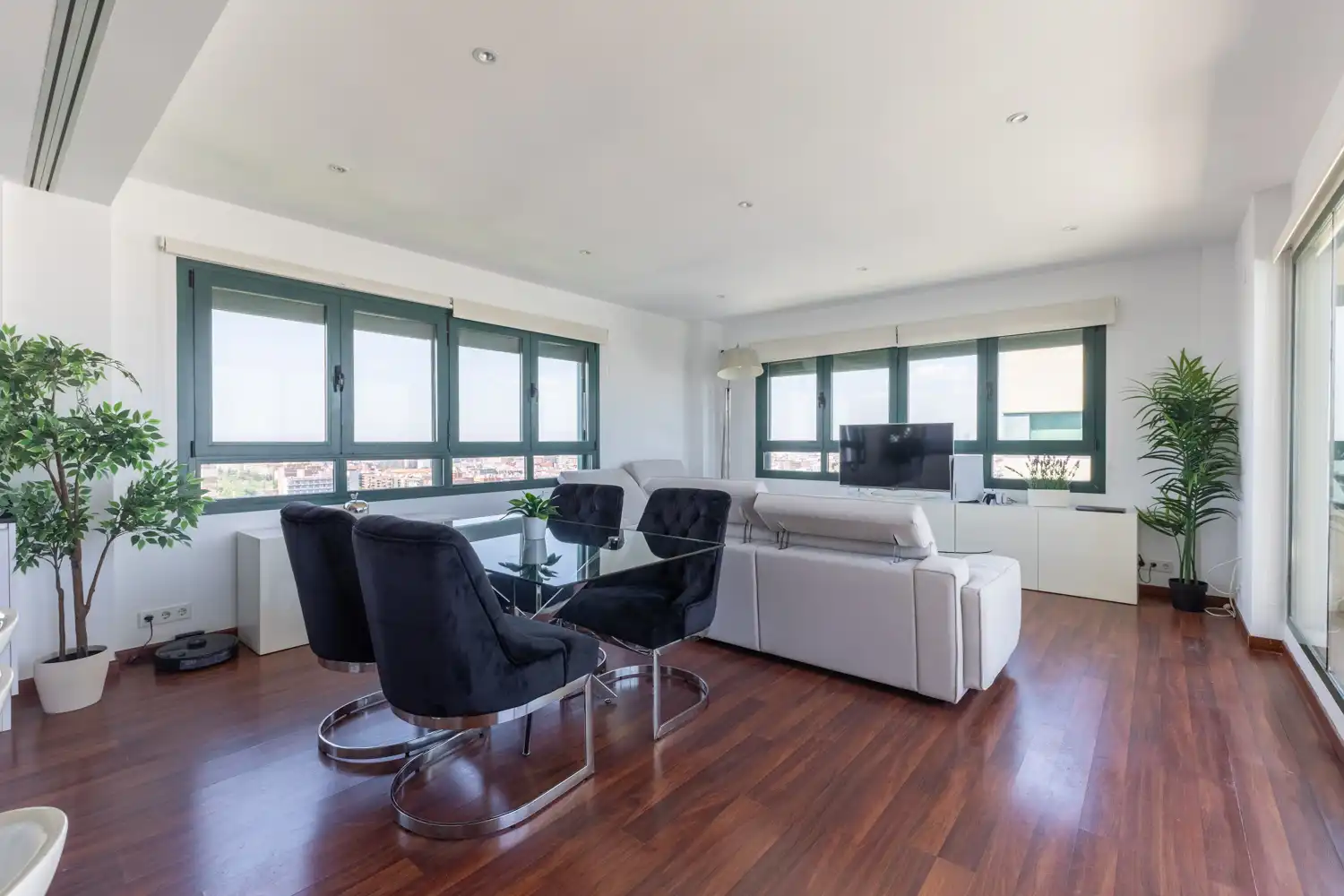 Living room of Attic for rent in Valencia  with Air Conditioner, Heating and Parquet flooring
