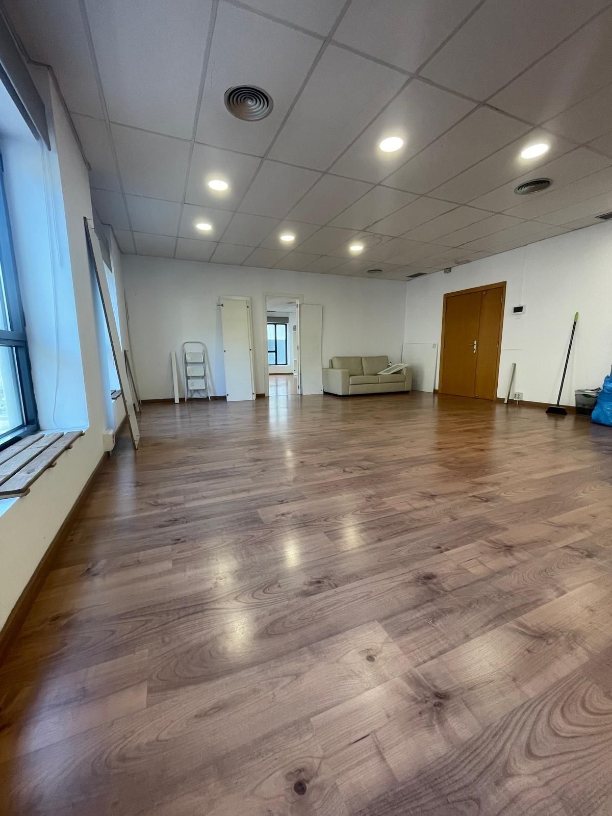 Oficina en venda en Sabadell