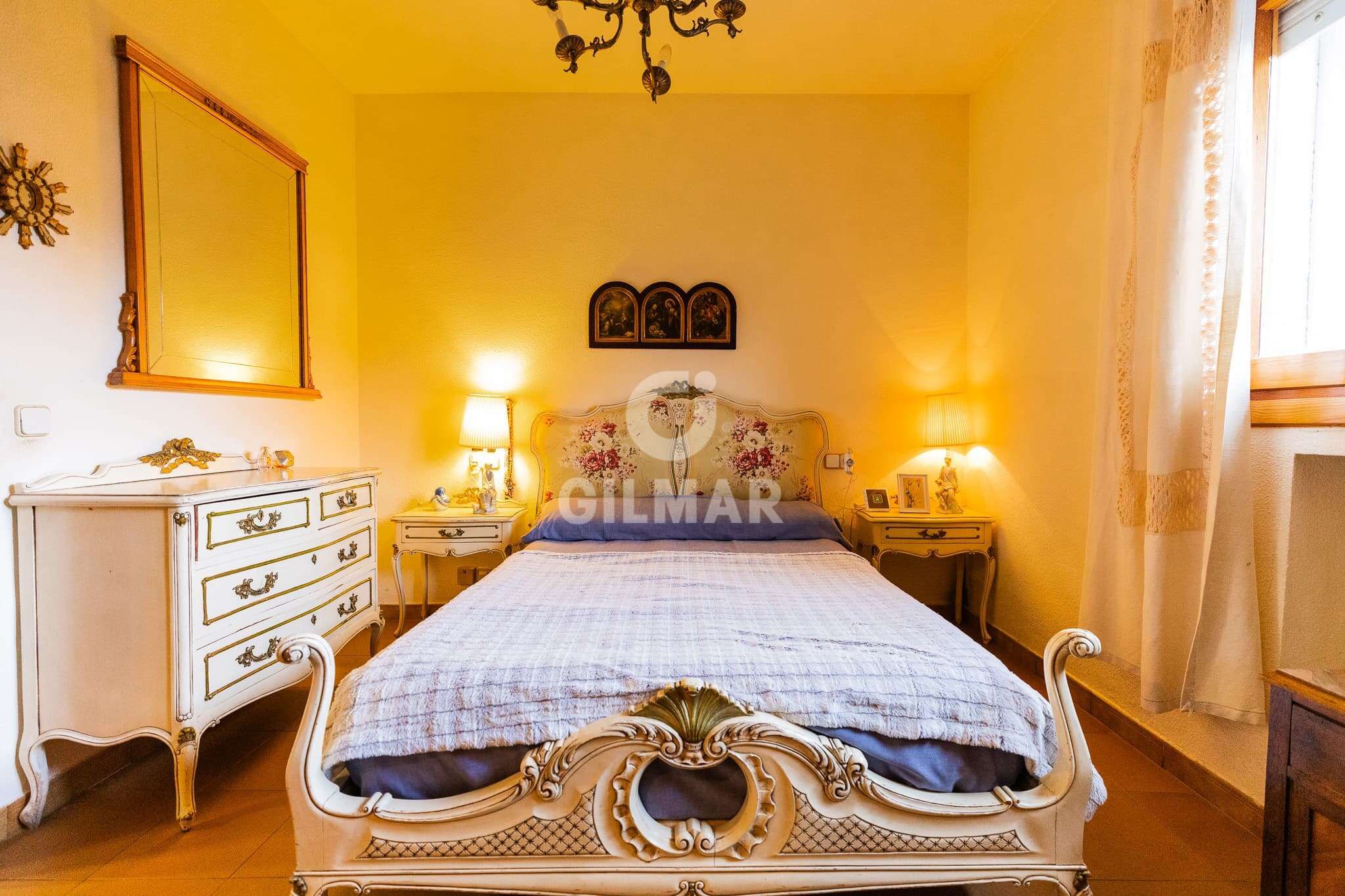 Dormitori de Casa o xalet en venda en Colmenarejo amb Calefacció i Jardí privat