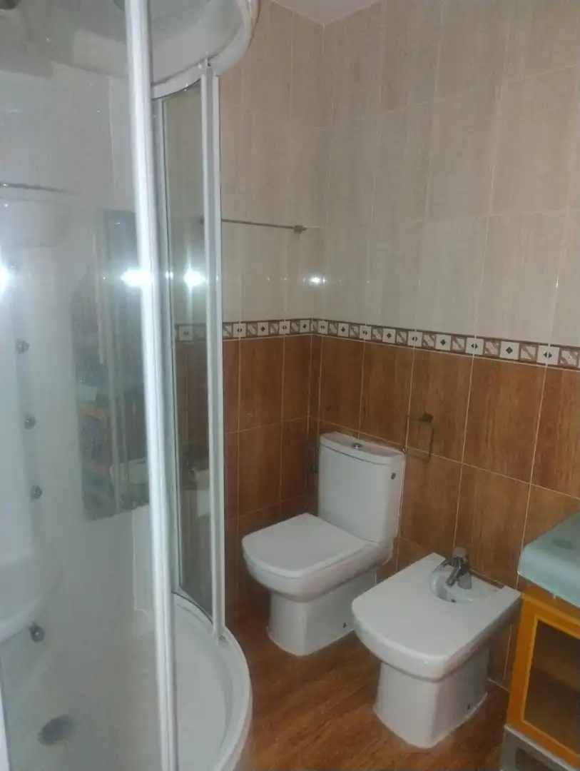 Bathroom of Duplexes for sale in Ciudad Real  with Air Conditioner, Heating and Furnished