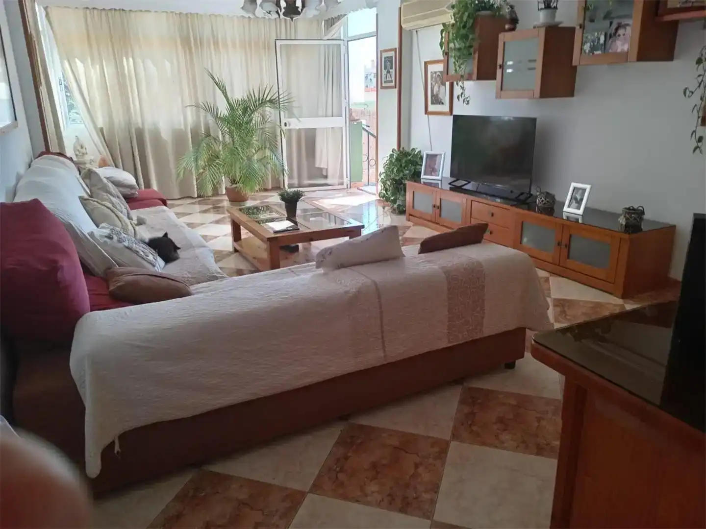 Wohnzimmer von Erdgeschoss zum Verkauf in Torremolinos mit Klimaanlage