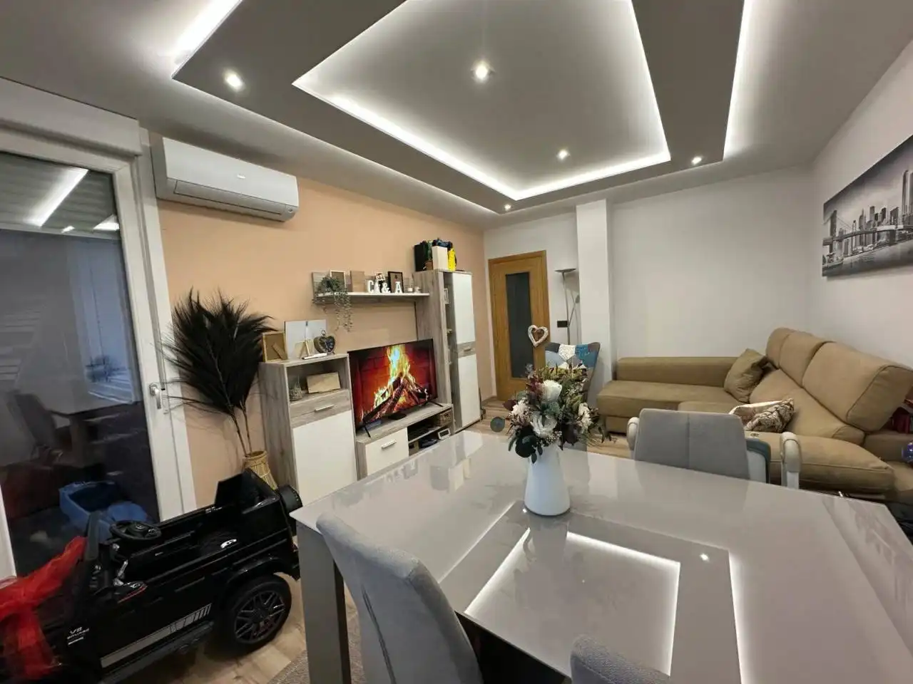 Sala de estar de Piso en venta en Ourense Capital  con Calefacción, Trastero y Balcón