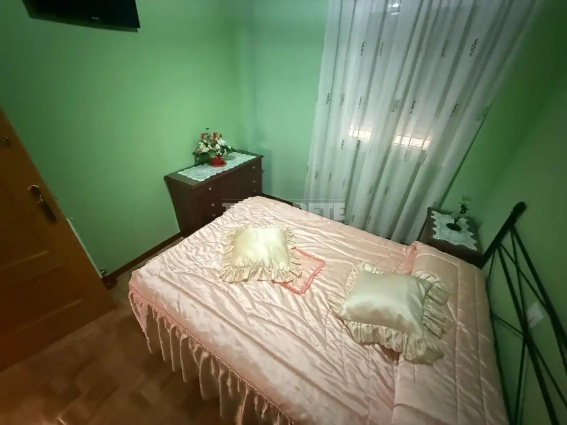 Habitación de Piso en venta en Guadalajara con Calefacción y Parquet