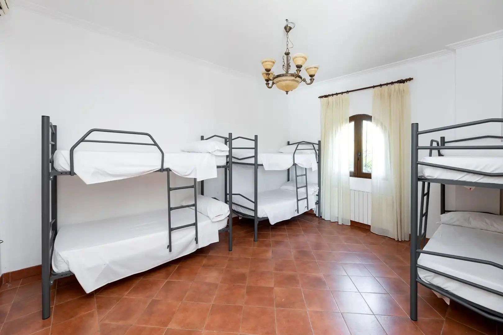Habitación de Casa o chalet en venta en Villa de Otura con Aire acondicionado, Jardín privado y Terraza