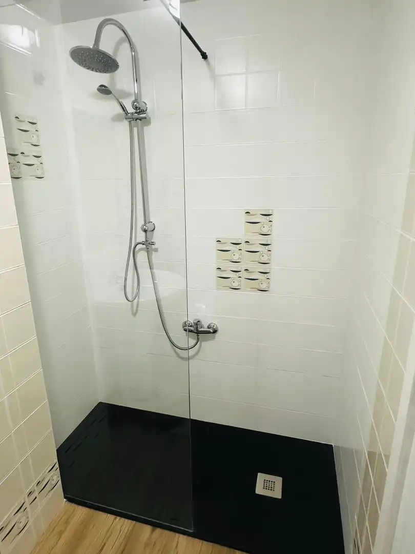 Badezimmer von Wohnung zur Miete in Águilas mit Möbliert und Balkon