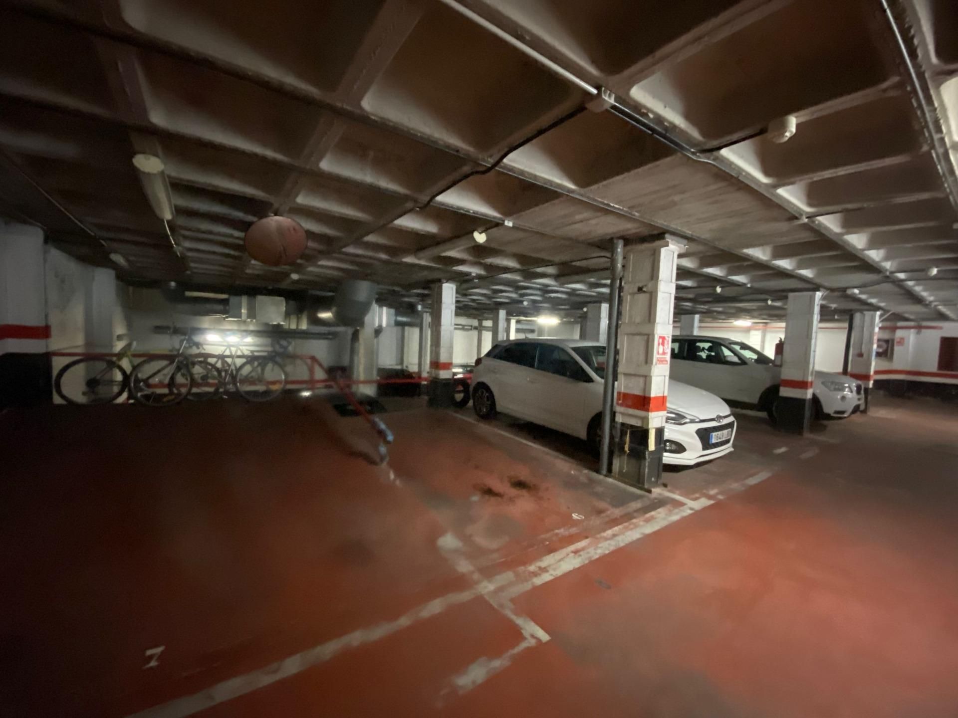 Parking de Garaje en venta en  Madrid Capital