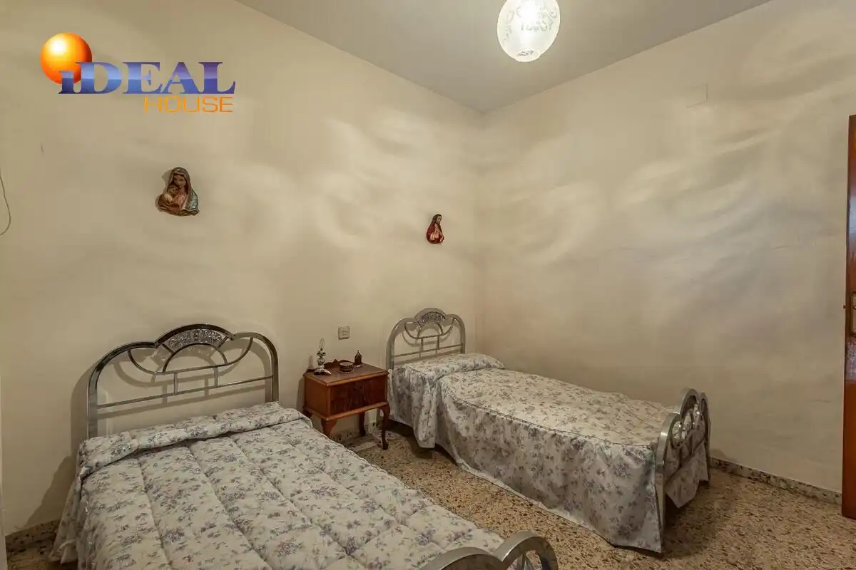 Bedroom of Houses for sale in Cijuela  with Terrace and Storage room
