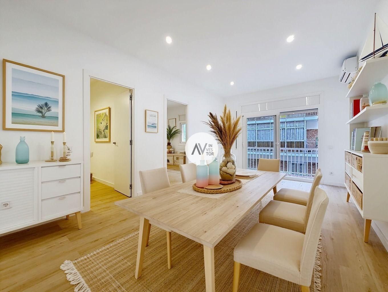 Menjador de Pis en venda en Castelldefels amb Aire condicionat, Terrassa i Balcó