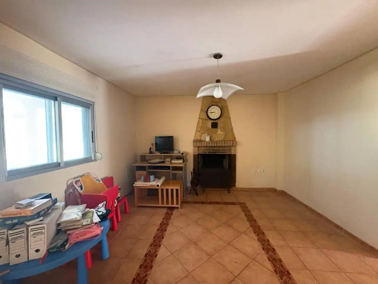 Sala d'estar de Casa o xalet en venda en Tibi amb Jardí privat
