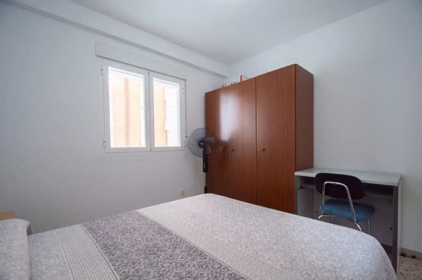 Flat with lift to rent in Ciudad Jardín - Tagarete - El Zapillo, imagen 14