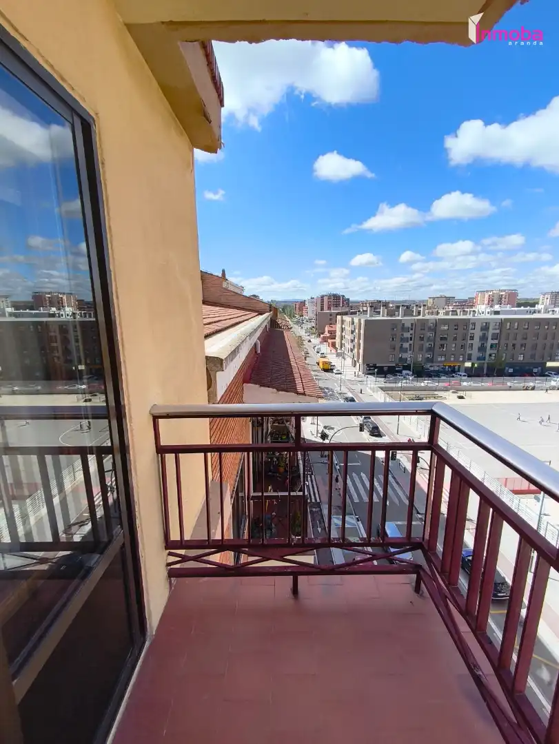 Terraza de Piso en venta en Aranda de Duero con Calefacción, Parquet y Trastero