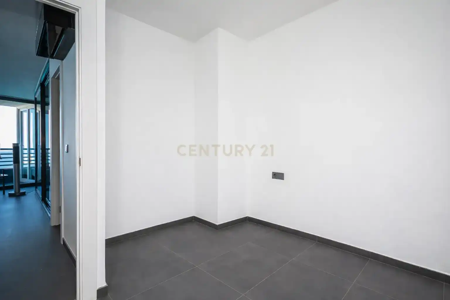 Piso en venta en Carrer Sol Naixent, 18b, Alicante, Spain, -1, Albufereta