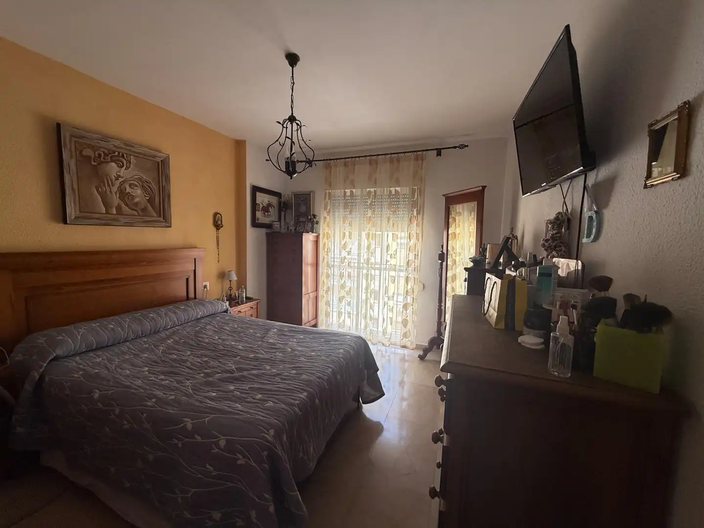 Habitación de Dúplex en venta en Huelva con Aire acondicionado y Calefacción