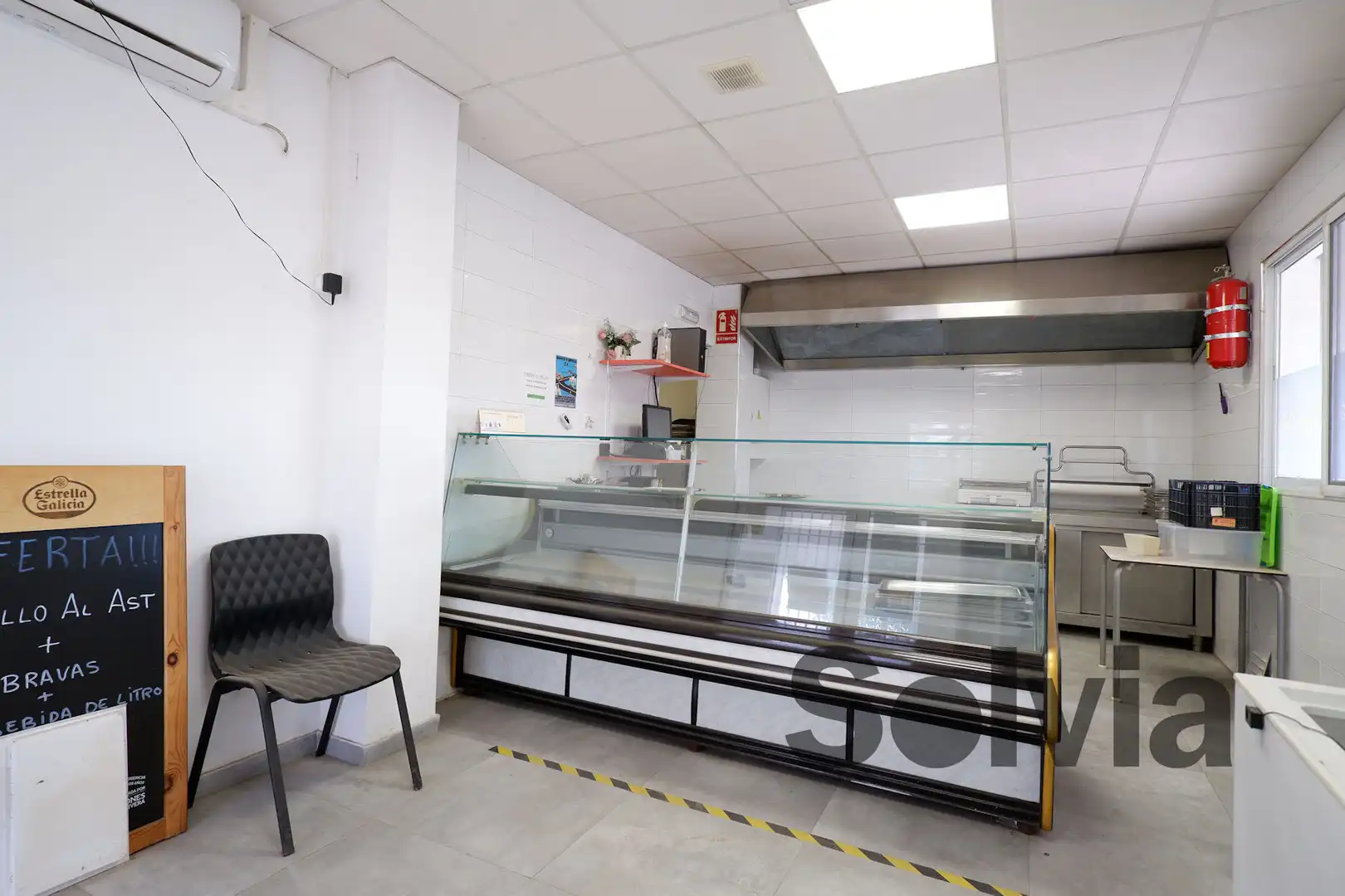 Commercial properties for sale in Avinguda de l'Advocat Fausto Caruana, El Baladre