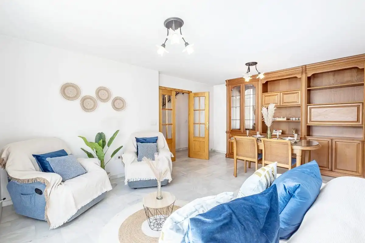 Sala d'estar de Casa adosada en venda en Armilla