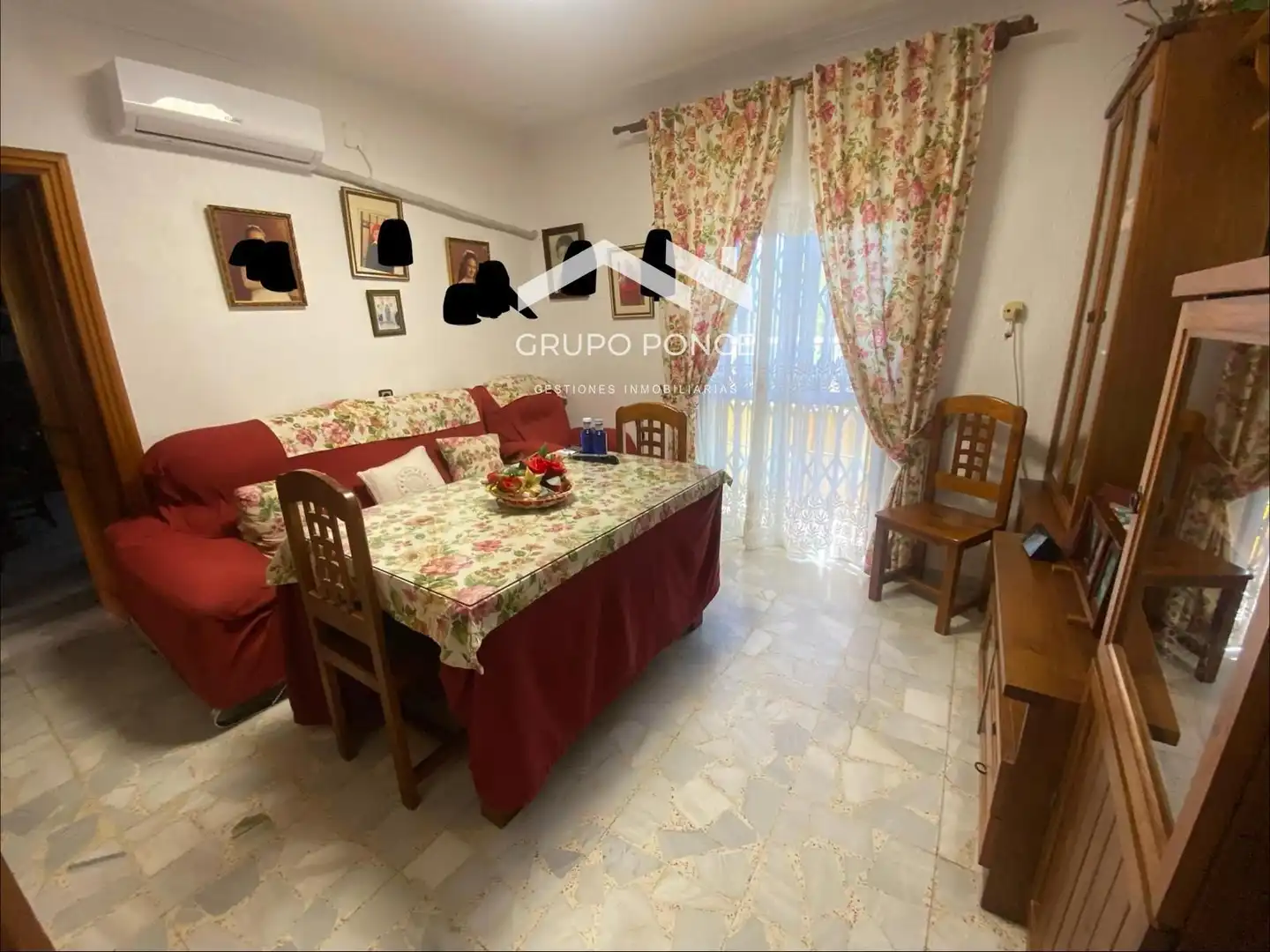 Living room of Houses for sale in Jerez de la Frontera  with Air Conditioner