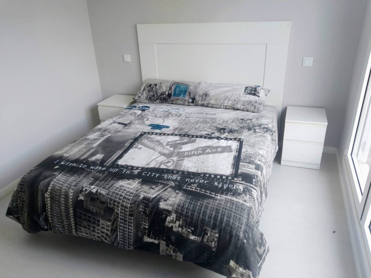 Dormitori de Pis en venda en Burgos Capital amb Calefacció i Moblat
