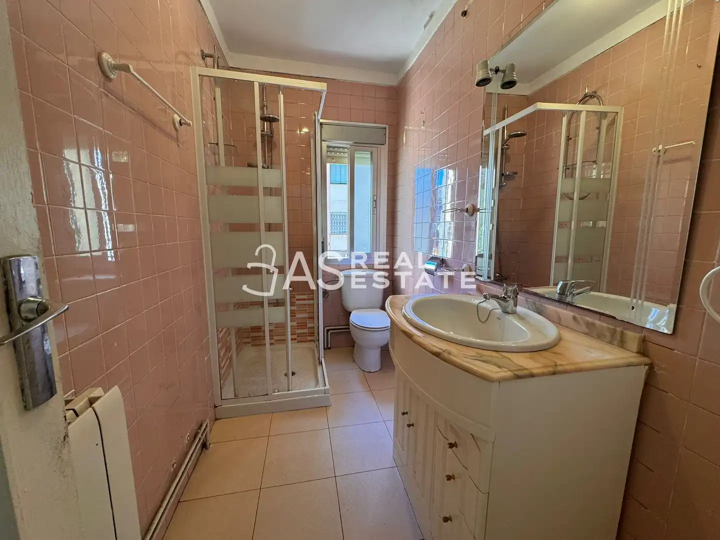 Baño de Piso en venta en Madrid con Terraza y Amueblado