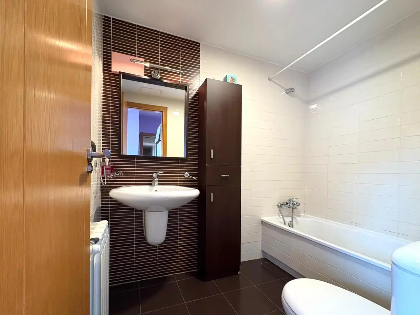 Baño de Dúplex en venta en Santiago de Compostela  con Calefacción, Parquet y Trastero
