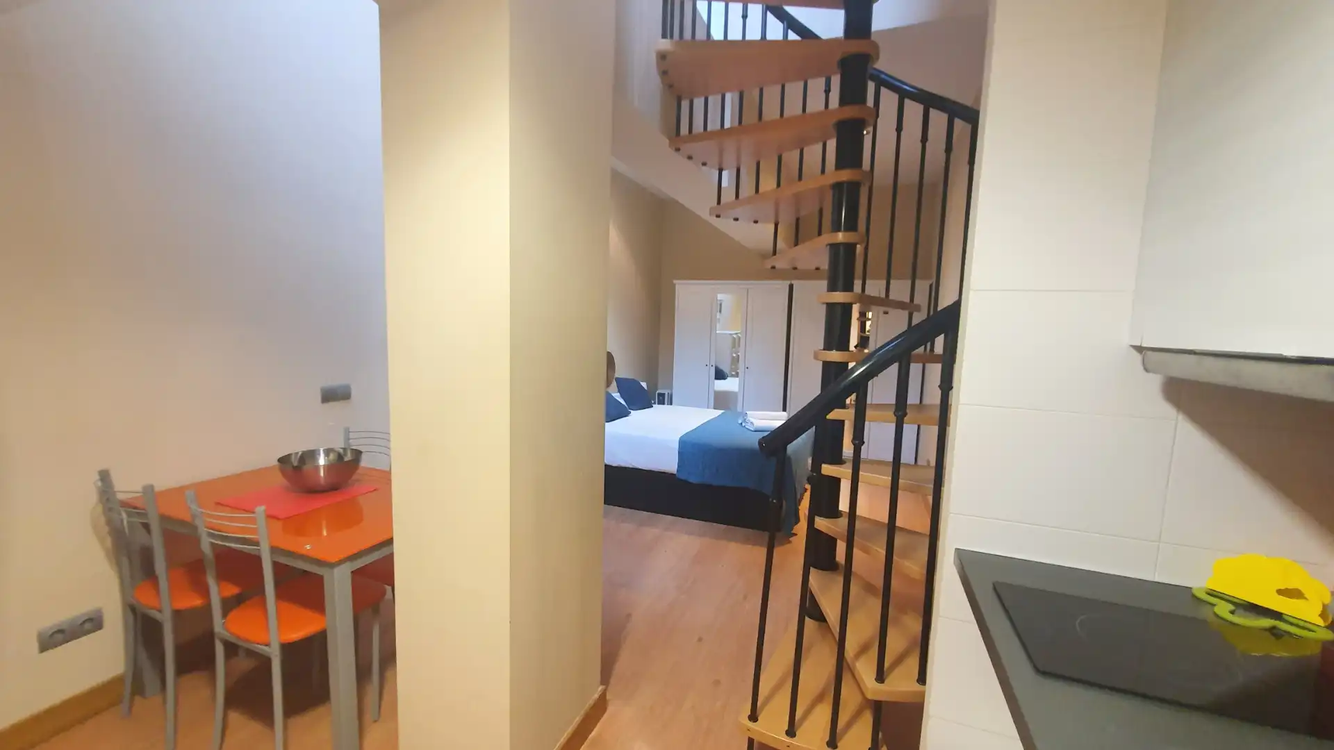 Habitación de Dúplex de alquiler en Barcelona con Aire acondicionado, Calefacción y Terraza