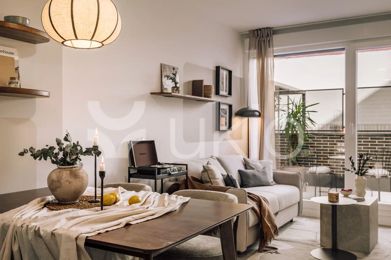 Sala d'estar de Apartament de lloguer en Madrid amb Aire condicionat, Calefacció i Terrassa