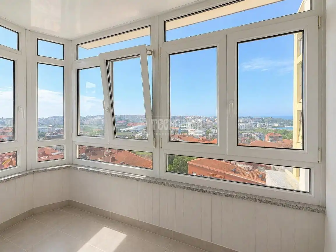 Habitación de Piso en venta en Santander con Calefacción