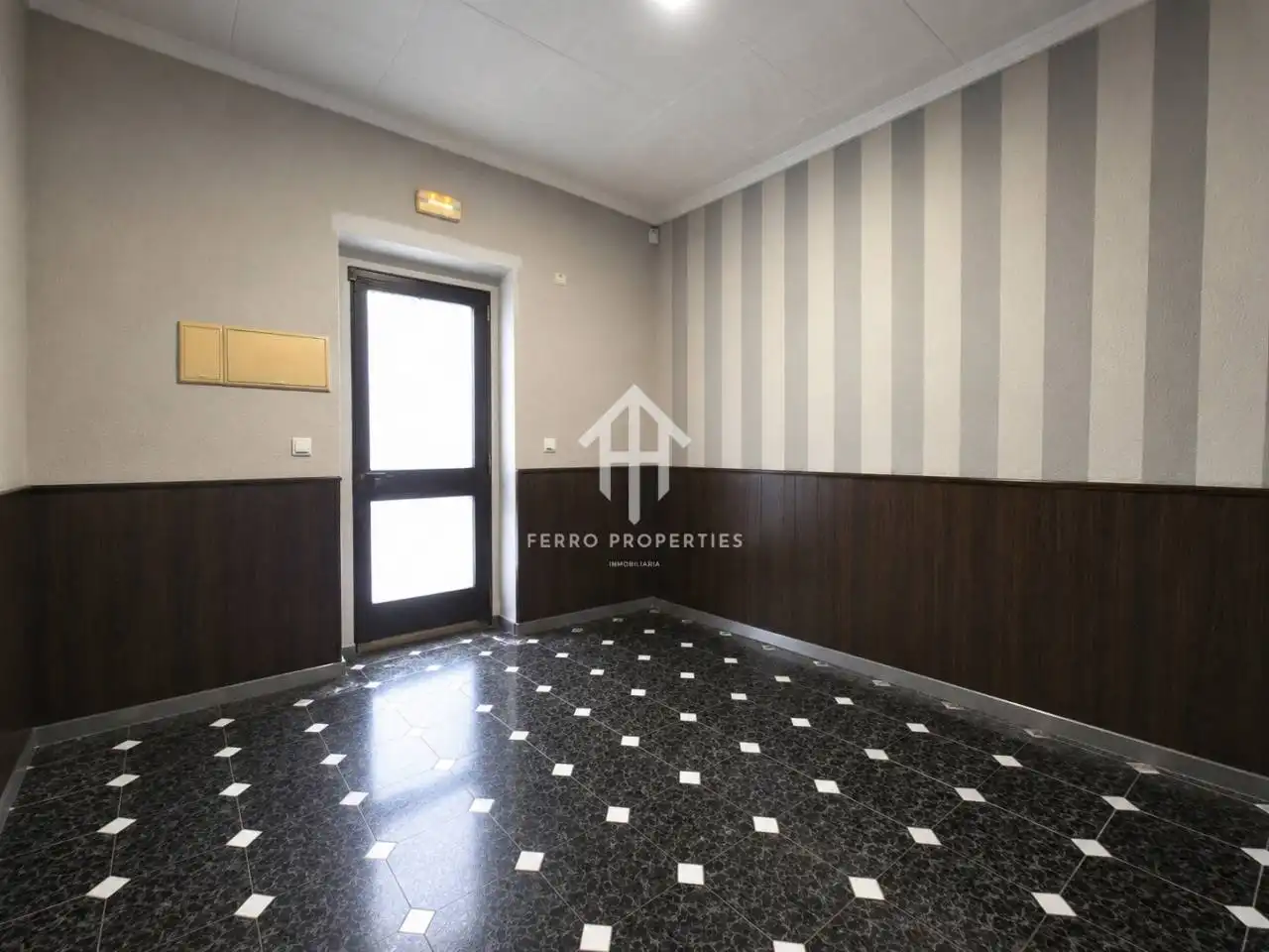 Houses for sale in Atarfe  with Air Conditioner and Terrace