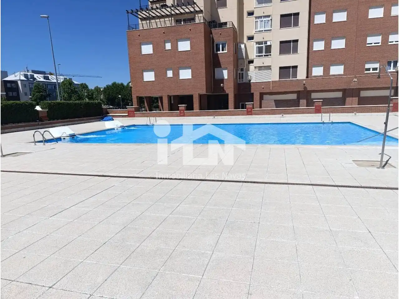 Piscina de Pis en venda en Ávila amb Calefacció, Traster i Piscina comunitària