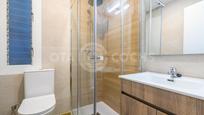 Bathroom of Flat for sale in Reus  with Terrace, Balcony and Alarm