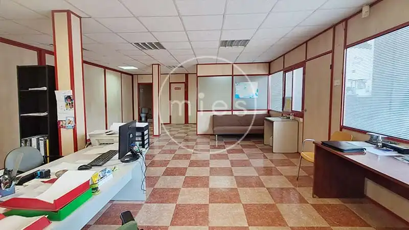 Industrial building to rent in Galicia 0, imagen 7