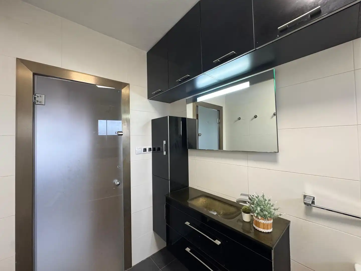 Baño de Piso en venta en Ascó con Aire acondicionado, Horno y Lavadora
