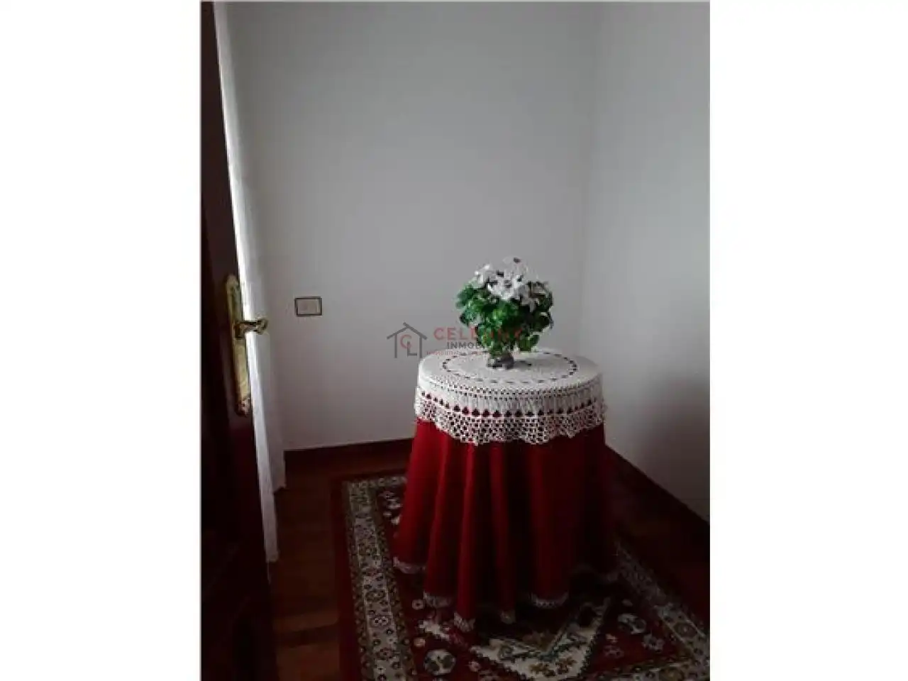 Comedor de Piso en venta en Maceda con Calefacción, Parquet y Amueblado
