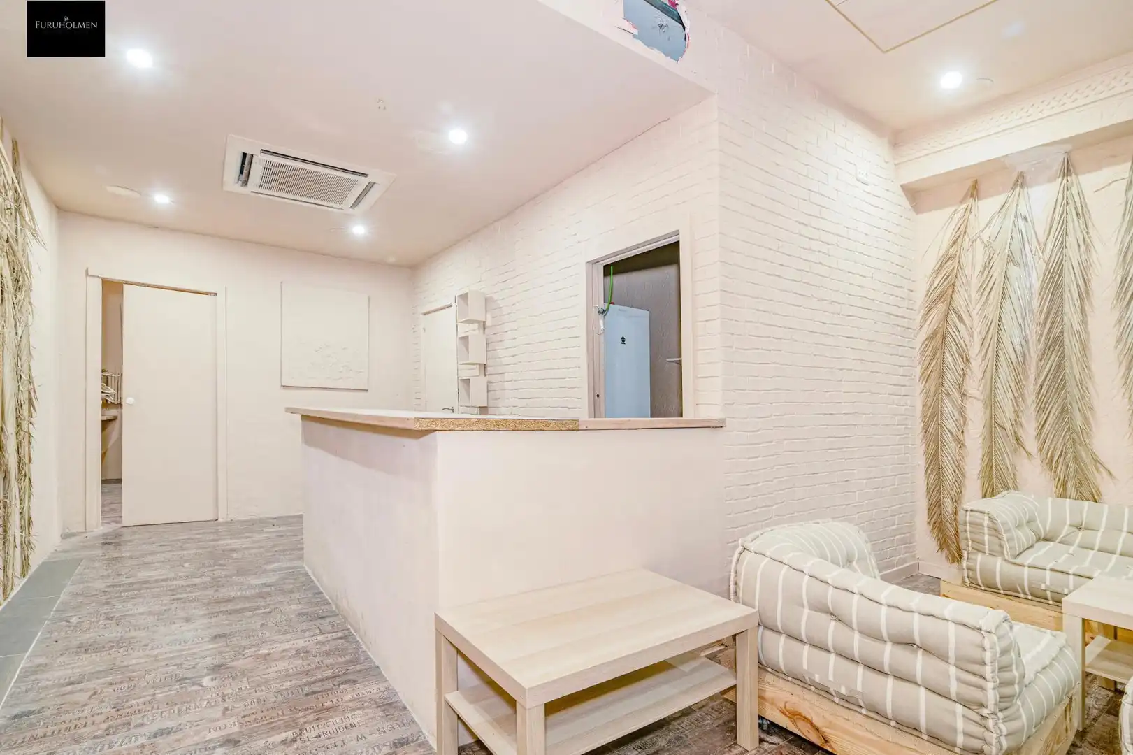 Local en venta en Granada con Aire acondicionado y Amueblado