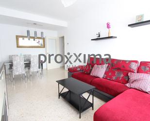 Flat to rent in Calle PRF MANUEL OLIVENCIA RUIZ, Colores -  Entreparques, Este - Alcosa- Torreblanca,  Sevilla Capital