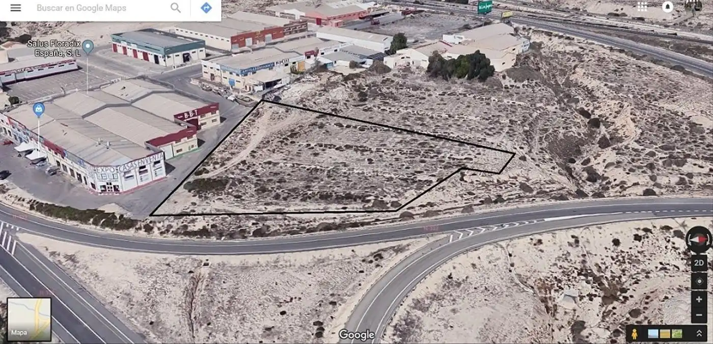 Terreno industriale in vendita a Calle de la Venta de la Remuda 8