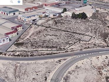 Terreny industrial en venda a Calle de la Venta de la Remuda 8