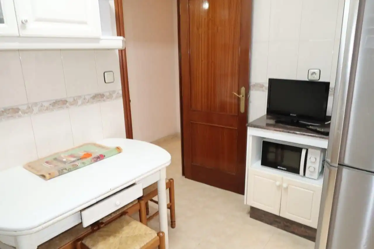 Wohnung zur Miete in Villa Negreira, Agra del Orzán - Ventorrillo