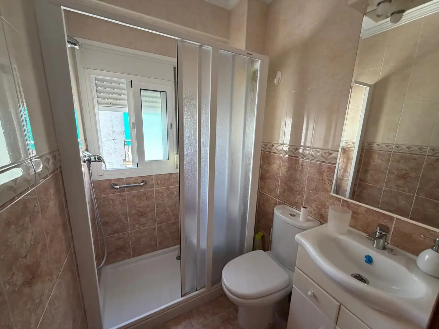 Baño de Piso en venta en Torremolinos