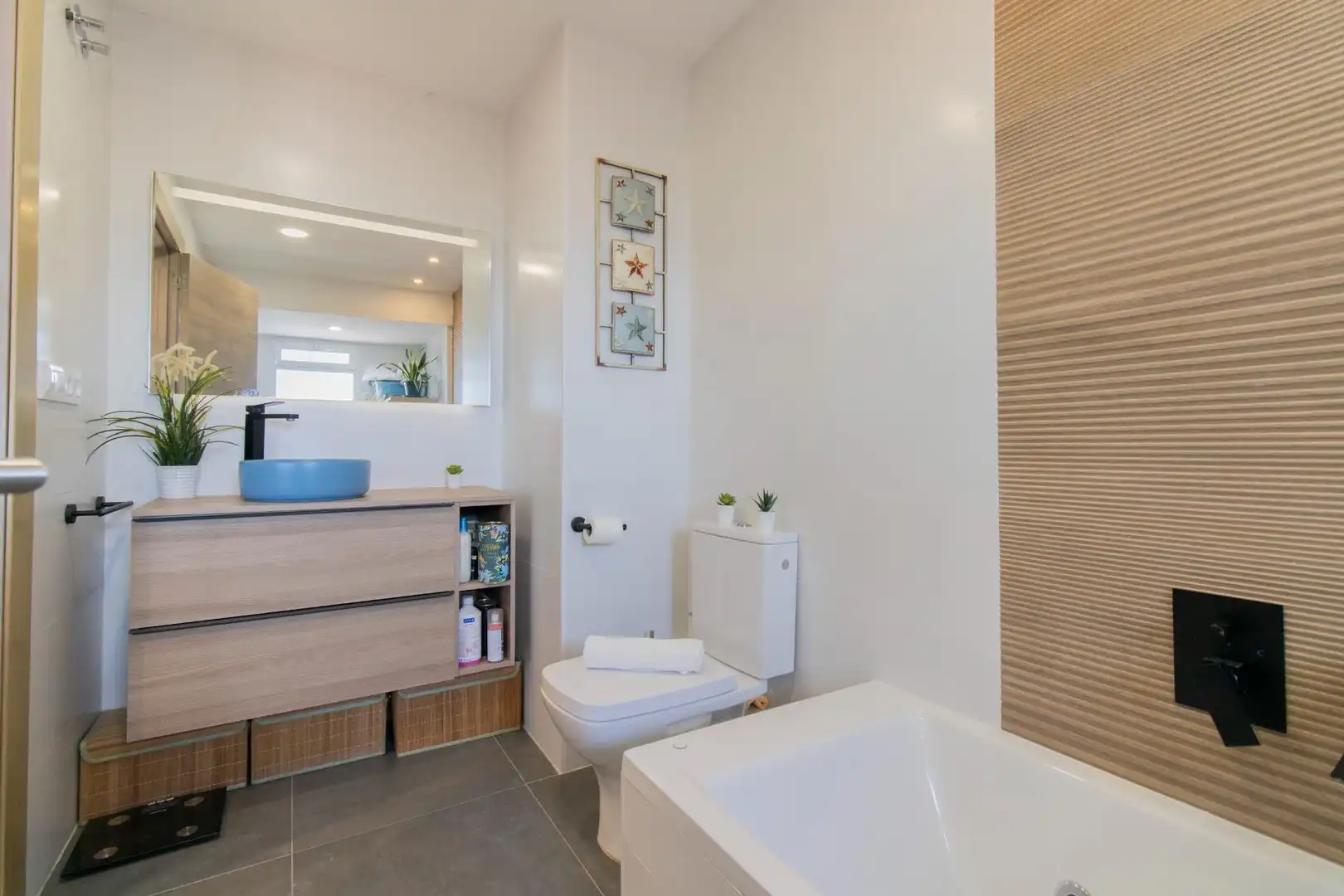 Baño de Ático en venta en Museros con Aire acondicionado, Terraza y Amueblado