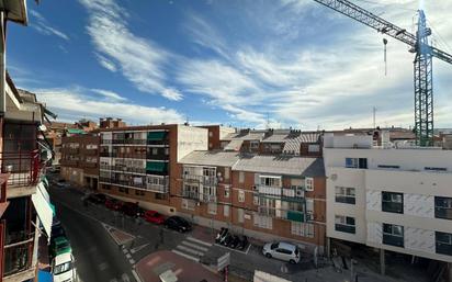 Vista exterior de Pis en venda en San Sebastián de los Reyes amb Terrassa